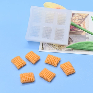 Mini silicone grid cookie mold for DIY pastry baking and cream cake decoration