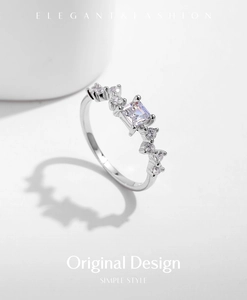 Detail of s925 silver ring featuring square princess cut cubic zirconia in macro view
