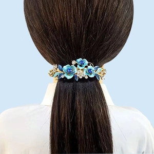 Pince à cheveux vintage élégante avec fleurs en émail bleu et strass pour femmes