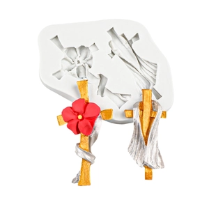 Silikonform mit Kreuz- und Blumenmotiven für Fondant-Torten oder Schokoladen-Basteleien