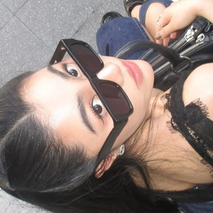 Modern square black frame sunglasses with UV protection lenses for men and women