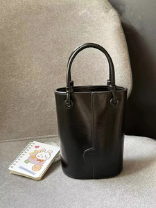 Women Fashion PU Leather Bucket Bag Minimalist Solid Color Casual Shoulder Bag Top Handle Handbag Daily Use