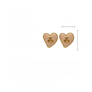 Détails des boucles d'oreilles cœur en résine rétro avec logo Saturne doré et tailles
