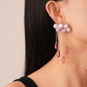Sweet cloud pearl earrings with crystal tassels and silver needle for women