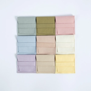 9er Set bunte Wildleder Mikrofaser Schmuckbeutel mit Lasche kleine Karten Etuis