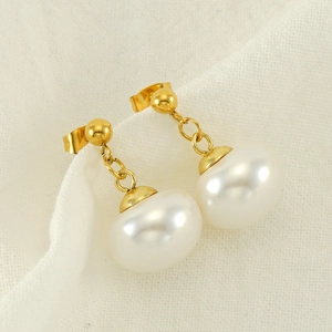 Boucles d'oreilles vintage perle et or au design géométrique en acier inoxydable