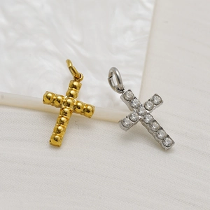 Pendentifs croix en acier inoxydable or et argent poli avec pierres de zircon brillantes