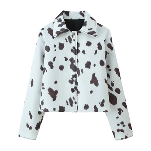 Veste courte pour femme avec imprimé vache marron irrégulier et fermeture à boutons