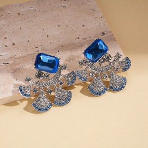 Elegant vintage style silver needle earrings with blue square crystal and fan shaped stones