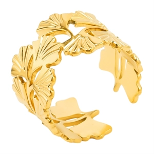 Bague réglable dorée en forme de feuille de ginkgo avec texture de feuille creuse