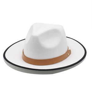 Chapeau fedora en laine blanche avec ceinture en cuir marron et bordure noire chic