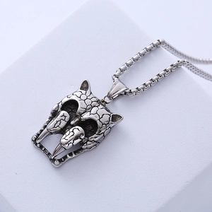 Vintage stainless steel animal skull pendant necklace with retro cracked texture detail