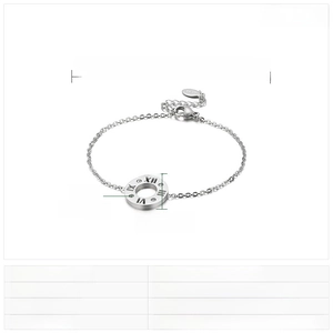 Dimensions détaillées du bracelet en acier avec pendentif chiffres romains et cristal