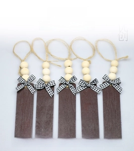 Lot de 5 étiquettes en bois rustiques avec nœuds à carreaux noirs et blancs et perles