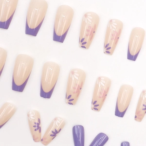 Tapered lavender french press-on nails with white daisy floral patterns and glossy finish