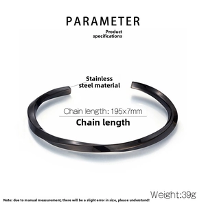 Macro shot of black twisted stainless steel cuff bangle showing size 195x7mm parameters