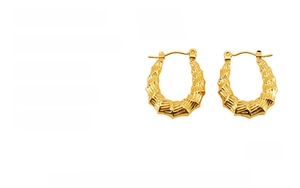 Dettaglio orecchini a bambù in acciaio inossidabile placcati oro 18K misura 25x20x5mm