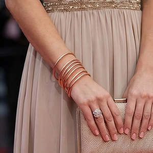 Elegant 3mm rose gold stainless steel round wire stackable bangles for women