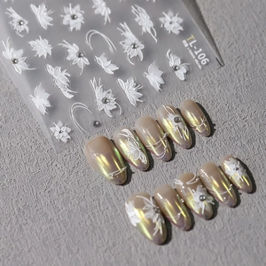3D-Relief-Nagelaufkleber TL-106 mit weißen Blumenmotiven und feinen Linien