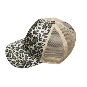 Leopard mesh paardenstaart honkbalpet voor dames met ademende zonbescherming buiten