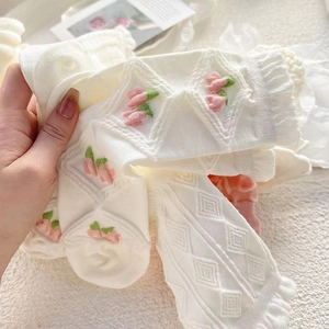 Weiße japanische JK-Socken mit rosa Tulpenstickerei und elegantem Rüschenrand für Damen