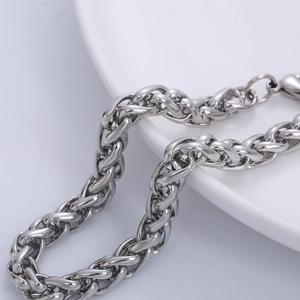 Classic 7mm silver stainless steel wheat chain bracelet for men with polished finish
