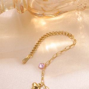 French style 18K gold plated stainless steel bracelet with pink crystal and heart pendant