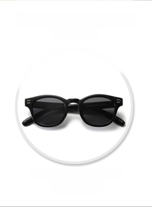 Detail view of round sunglasses frame showing model YT7738 and size specs 46-16-138