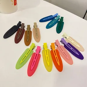 Detailed set of 13 colorful matte resin hair clips in vibrant pastel macaron colors