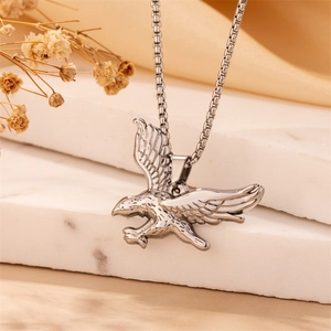 Collier Pendentif Aigle en Acier Inoxydable Punk Pour Homme Femme Aile D'Animal Rétro Chaîne Box Bijoux De Mode Accessoire