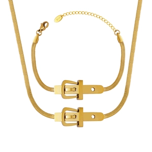 Parure de bijoux vintage français avec collier et bracelet à boucle dorée chic