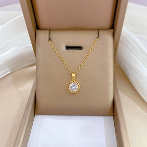 Round Zircon Pendant Necklace For Women Titanium Steel Chain And Copper Micro-Inlaid Flower Hollow Jewelry Elegant Clavicle