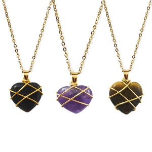 Heart Pendant Necklace Natural Stone Crystal Copper Wire Wrapped Jewelry Elegant Hand-Woven For Women