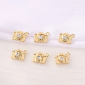 Golden camera-shaped pendants with inlaid zircons for DIY jewelry making and necklaces