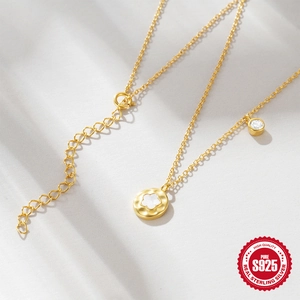 Elegant 925 sterling silver gold necklace with white flower shell inlay and sparkling crystal