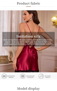 Détail de la nuisette en satin bordeaux avec dentelle noire et texture soyeuse