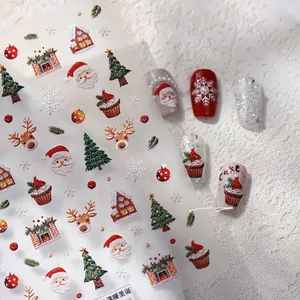 Autocollants 3D gaufrés pour ongles sur le thème de Noël avec Père Noël et rennes