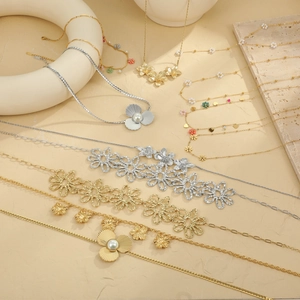 Flower Pendant Necklace Stainless Steel 18K Gold Plated Shell Artificial Pearl Zircon Jewelry Women Fashion Sweet Bohemian Elegant