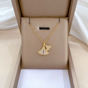 Ginkgo Leaf Pendant Necklace Stainless Steel Gold Plated Copper Micro Inlaid Zircon Elegant Clavicle Chain Jewelry For Women