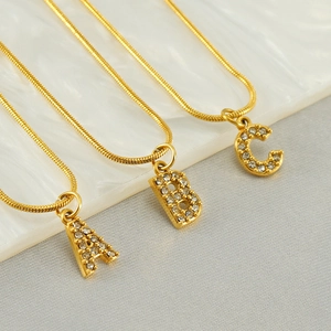 Collier Pendentif Initiale Alphabet Acier Inoxydable Plaqué Or 18K Zircone Chaîne Serpent Bijoux Pour Femmes