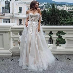Lace Floral Embroidery Wedding Dress Off The Shoulder Layered Tulle A-Line Floor Length Bridal Gown Elegant