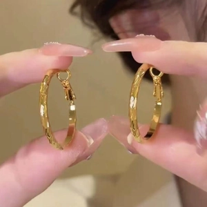 Boucles D'oreilles Créoles Rondes Géométriques Avec Tige En Argent Texture Plissée Torsadée Bijoux De Mode Minimalistes Pour Femmes