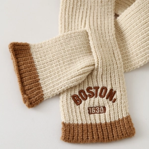 Kids winter knitted scarf set with BOSTON 1630 embroidery in cream and brown finish