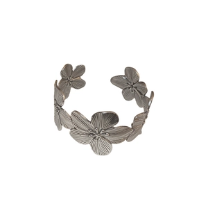Vintage silver flower open cuff bracelet with textured petals and floral design