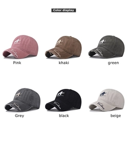 Vue détaillée de six couleurs de casquettes de baseball délavées avec broderie A+ et Excellent