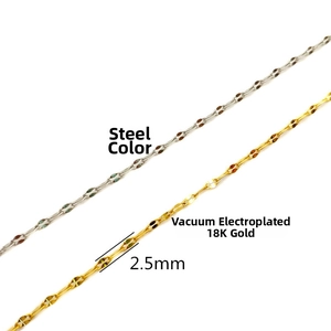 Macro view of 2.5mm stainless steel chains in polished silver and 18K gold finishes