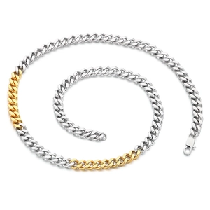 Chaîne cubaine bicolore argent et or avec une finition polie haute brillance