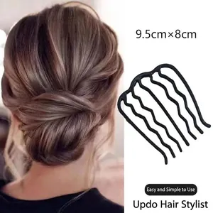 Détail du peigne à chignon noir ondulé pour coiffure, dimensions de 9,5 cm x 8 cm