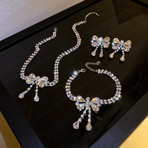 Elegant Alloy Rhinestone Bowknot Choker Necklace With Water Drop Pendant Sparkly Fashion Jewelry For Women