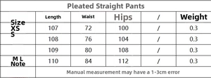 Tableau des tailles détaillé pour pantalon droit plissé avec mesures en centimètres